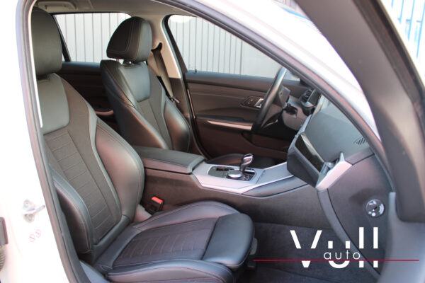 BMW 3 Touring 320d 2.0 - Imagen 21