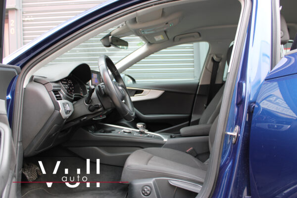 AUDI A4 2.0 TDI quattro S tronic Avant - Imagen 11