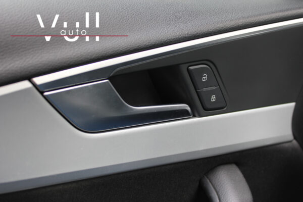 AUDI A4 2.0 TDI quattro S tronic Avant - Imagen 30