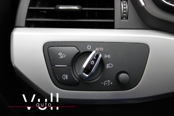 AUDI A4 2.0 TDI quattro S tronic Avant - Imagen 31