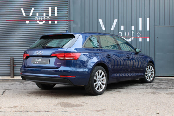 AUDI A4 2.0 TDI quattro S tronic Avant - Imagen 8