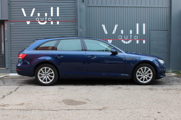 AUDI A4 2.0 TDI quattro S tronic Avant - Imagen 9