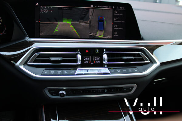 BMW X5 XDrive 30D Individual 265cv - Imagen 16