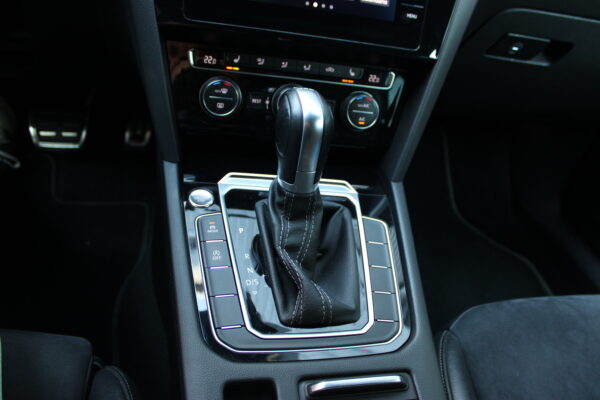Volkswagen Arteon 2.0 TDI R-Line 190cv - Imagen 25