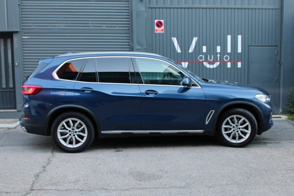 BMW X5 XDrive 30D Individual 265cv - Imagen 6
