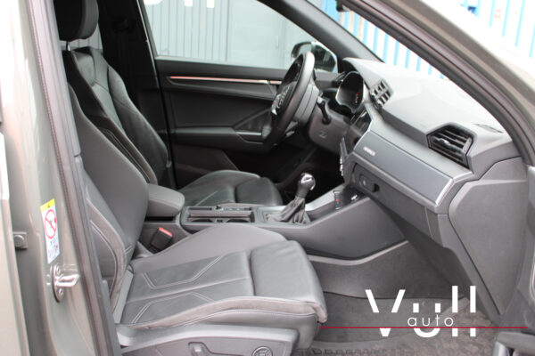 AUDI Q3 40 TDI S tronic Quattro Black Line - Imagen 10