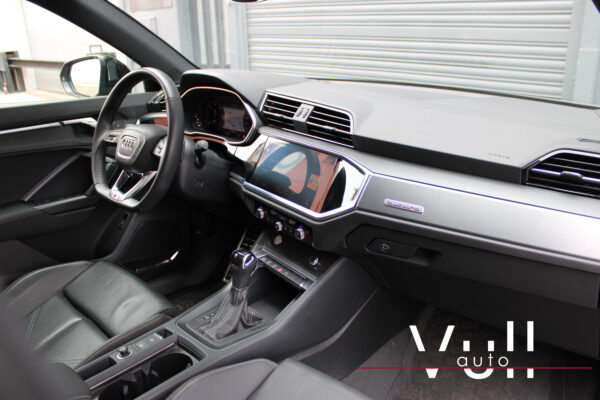 AUDI Q3 40 TDI S tronic Quattro Black Line - Imagen 14