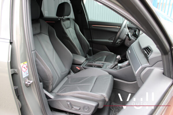 AUDI Q3 40 TDI S tronic Quattro Black Line - Imagen 15