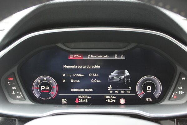 AUDI Q3 40 TDI S tronic Quattro Black Line - Imagen 25