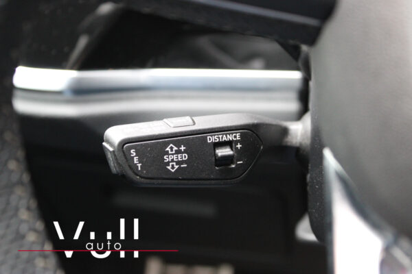 AUDI Q3 40 TDI S tronic Quattro Black Line - Imagen 33