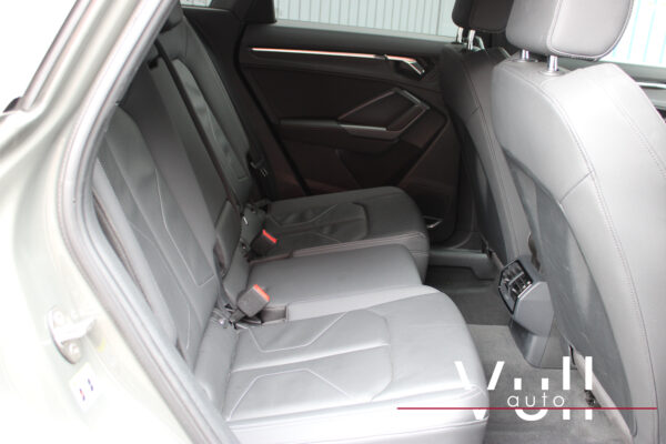 AUDI Q3 40 TDI S tronic Quattro Black Line - Imagen 36