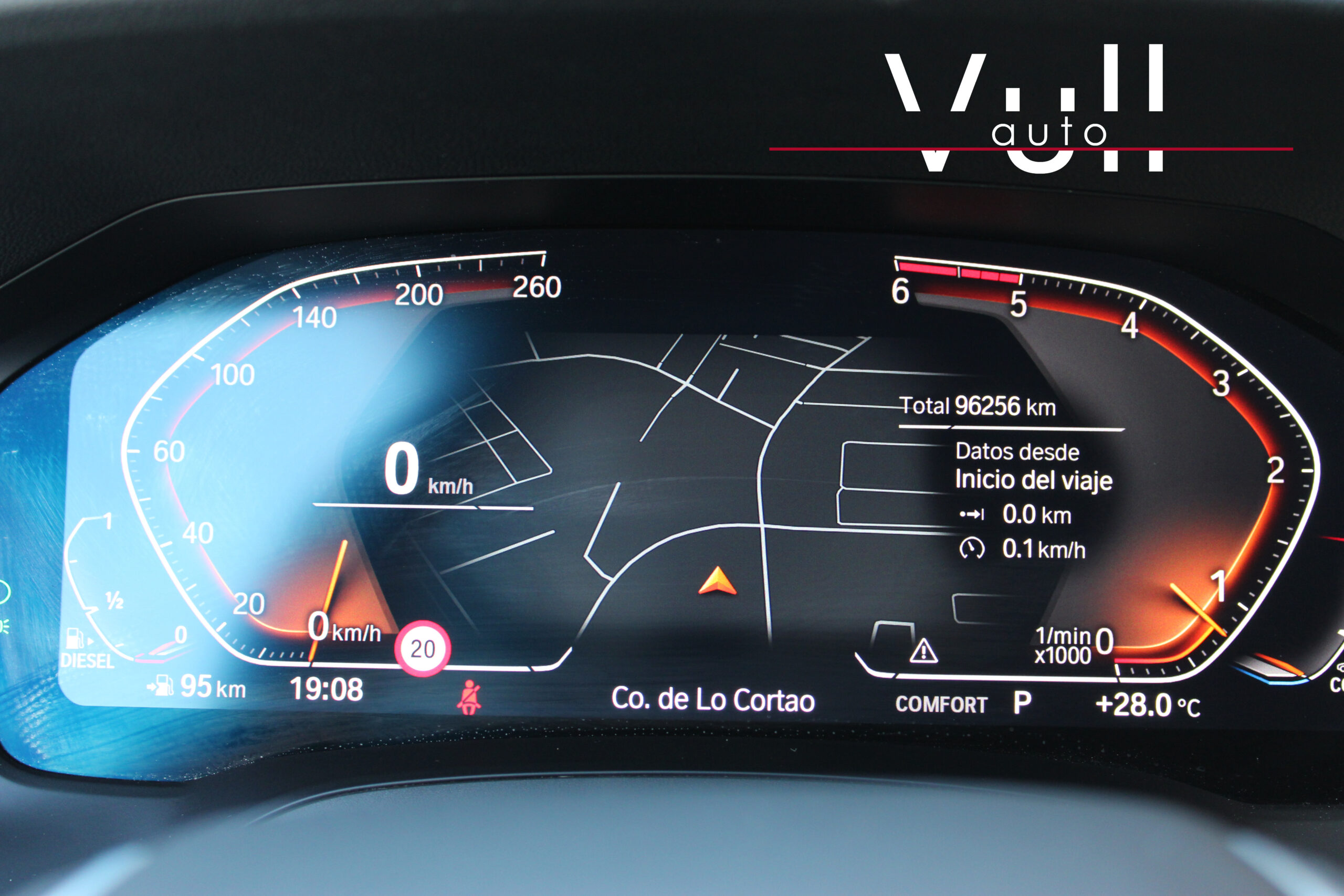 BMW 320d Touring xDrive Advantage - Imagen 12