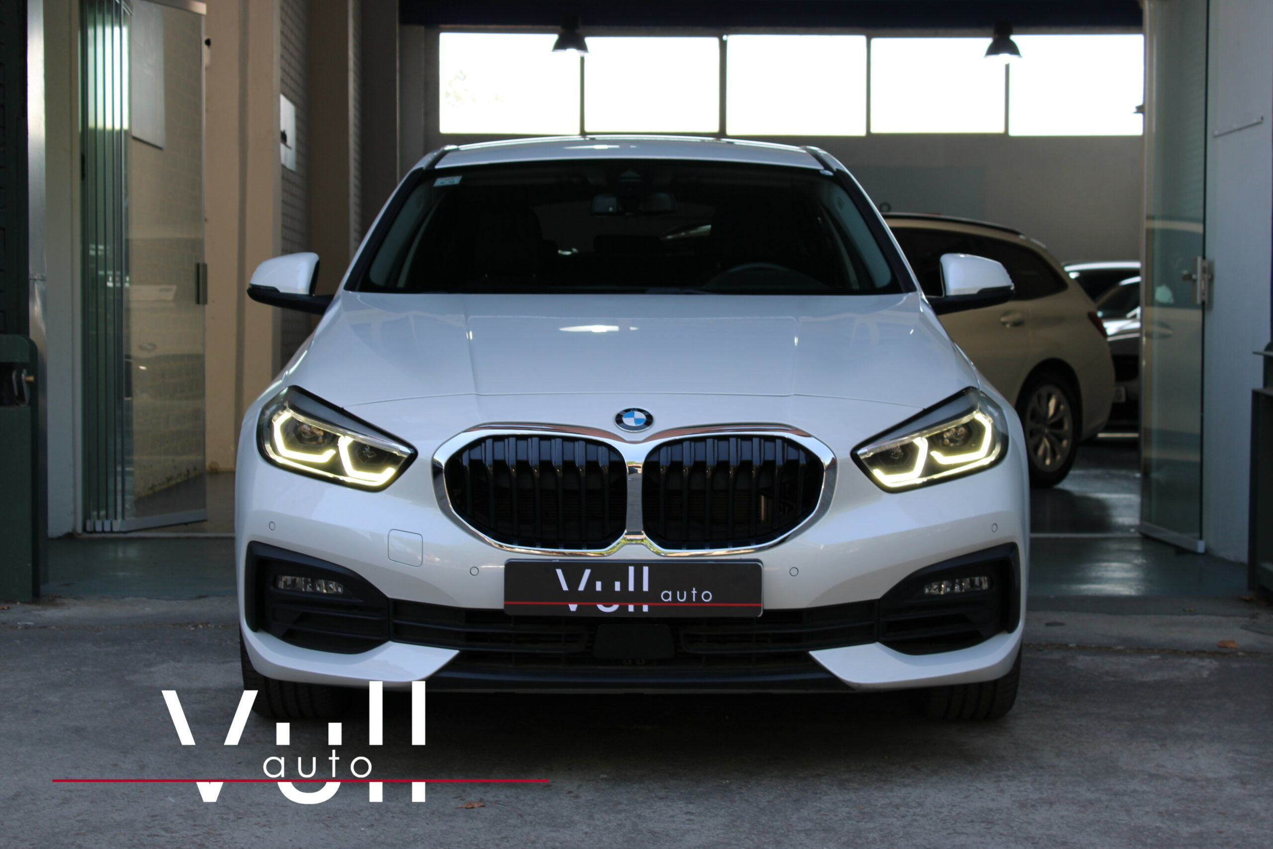 BMW 118i Avantage - Imagen 3