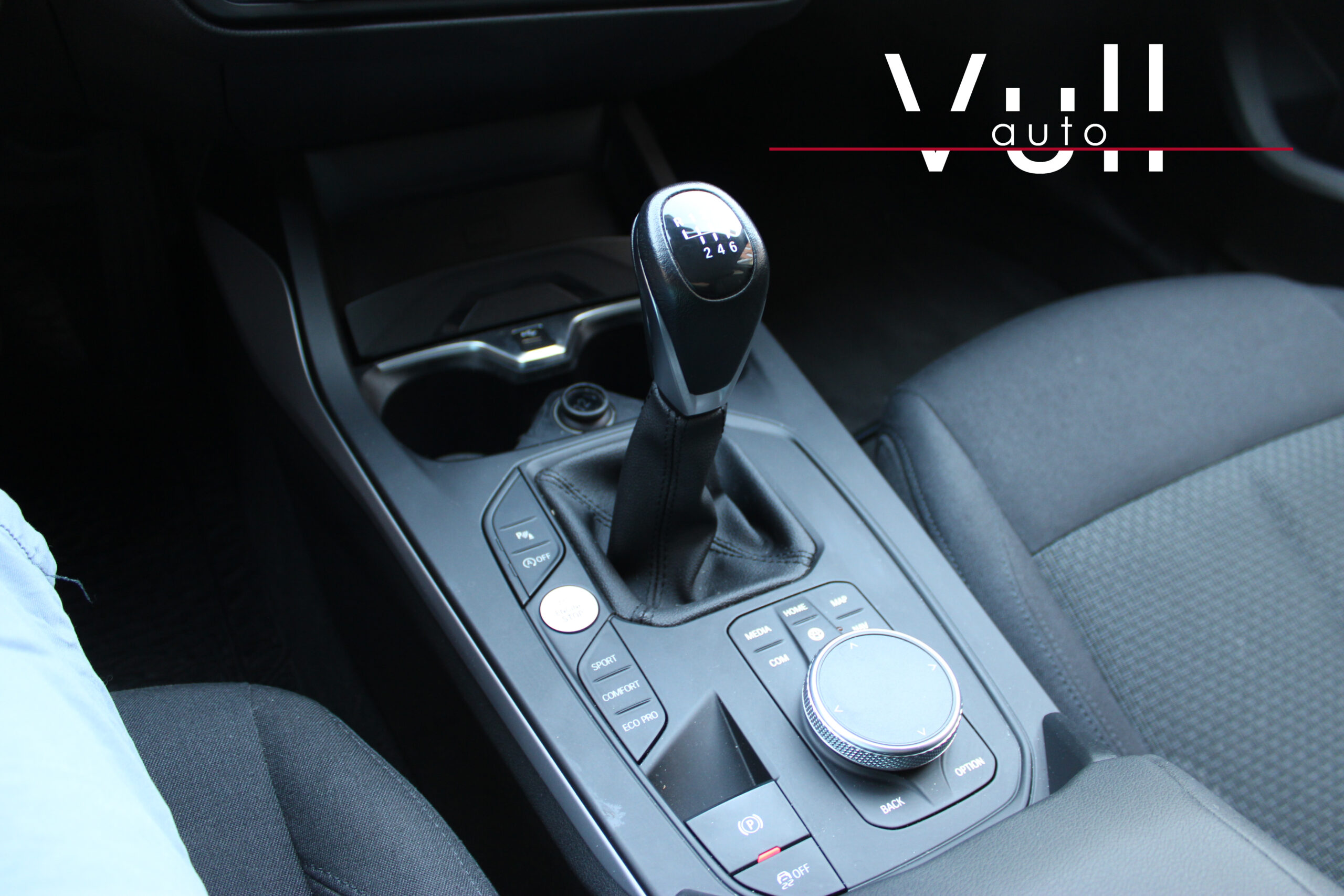 BMW 118i Avantage - Imagen 27