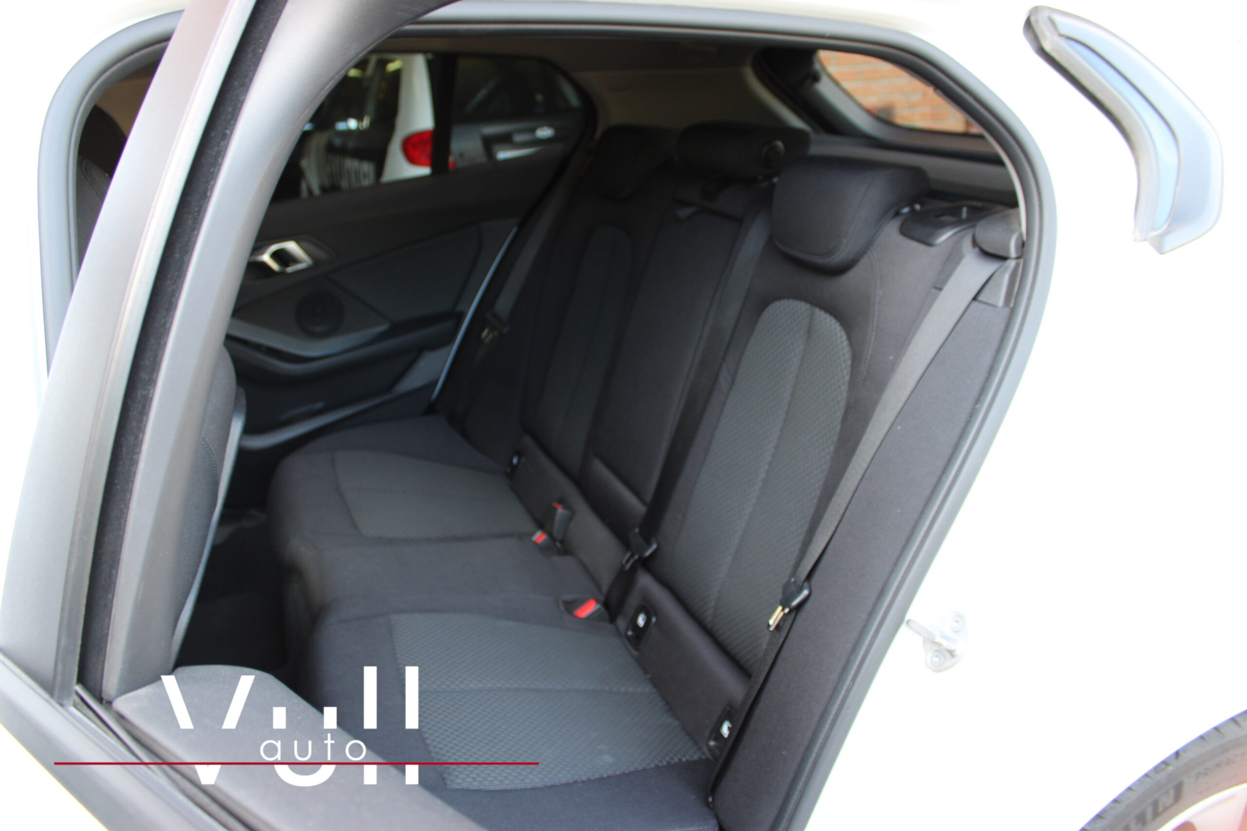 BMW 118i Avantage - Imagen 35