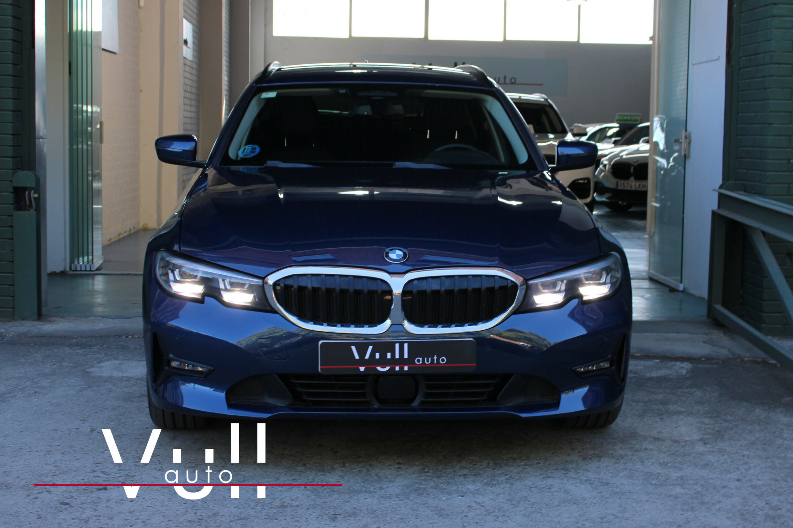 BMW 320d Touring xDrive Advantage - Imagen 3