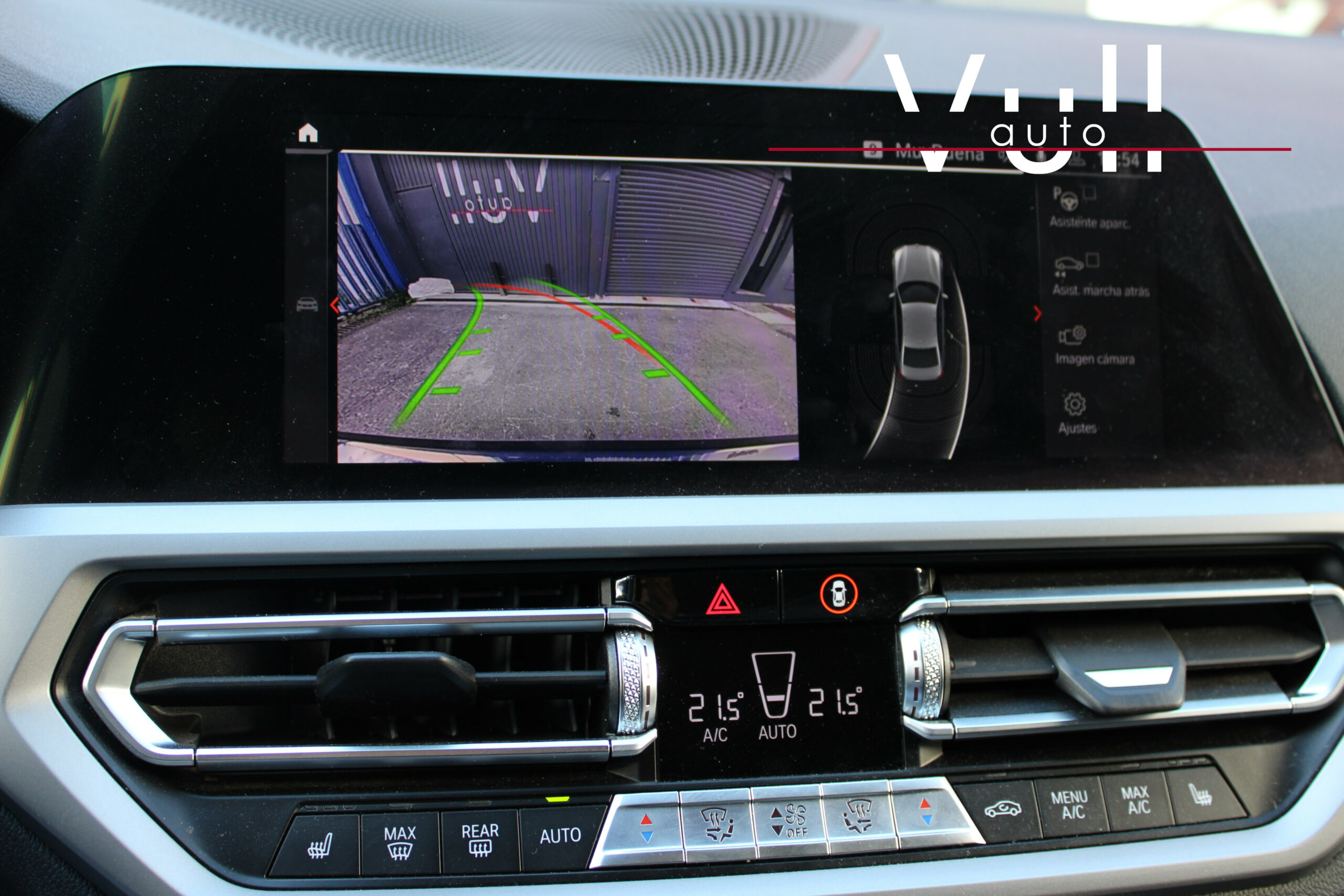 BMW 320d Touring xDrive Advantage - Imagen 22