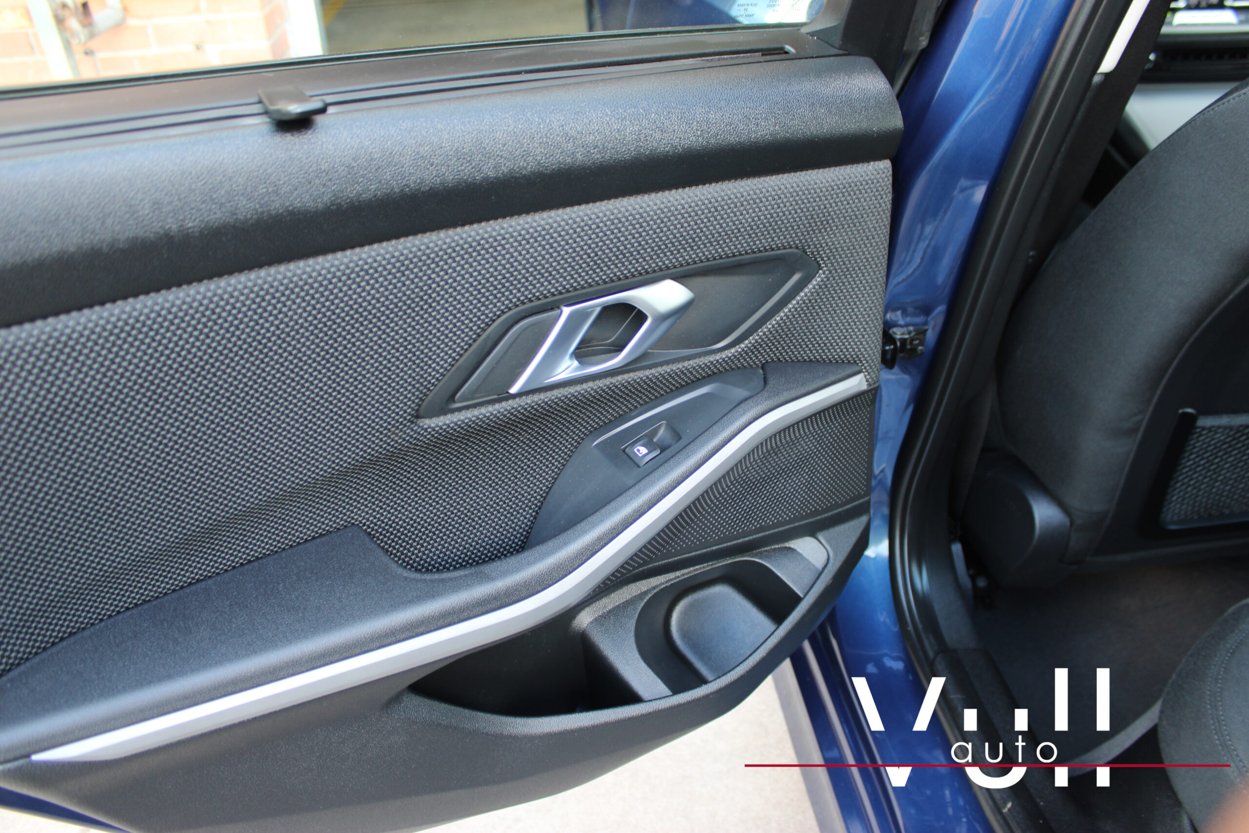 BMW 320d Touring xDrive Advantage - Imagen 32